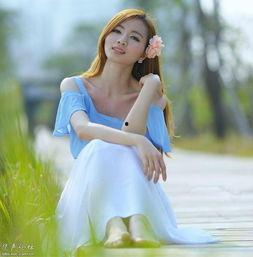 美女光脚图片